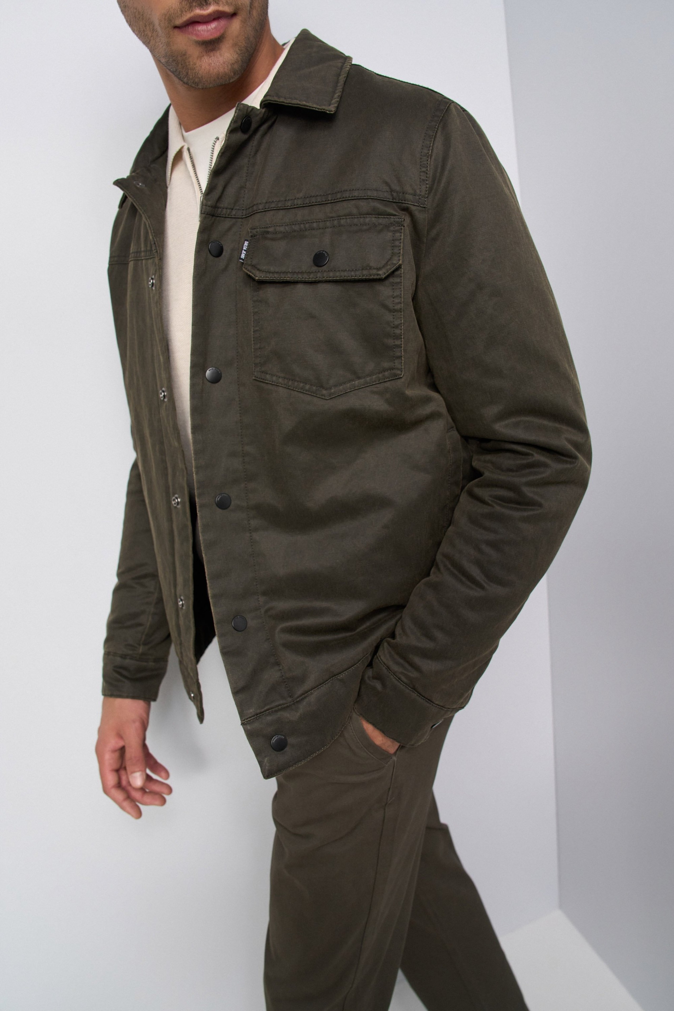 JACKE IM TRUCKER-STIL