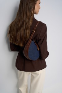 SCHULTERTASCHE AUS DENIM UND KUNSTLEDER
