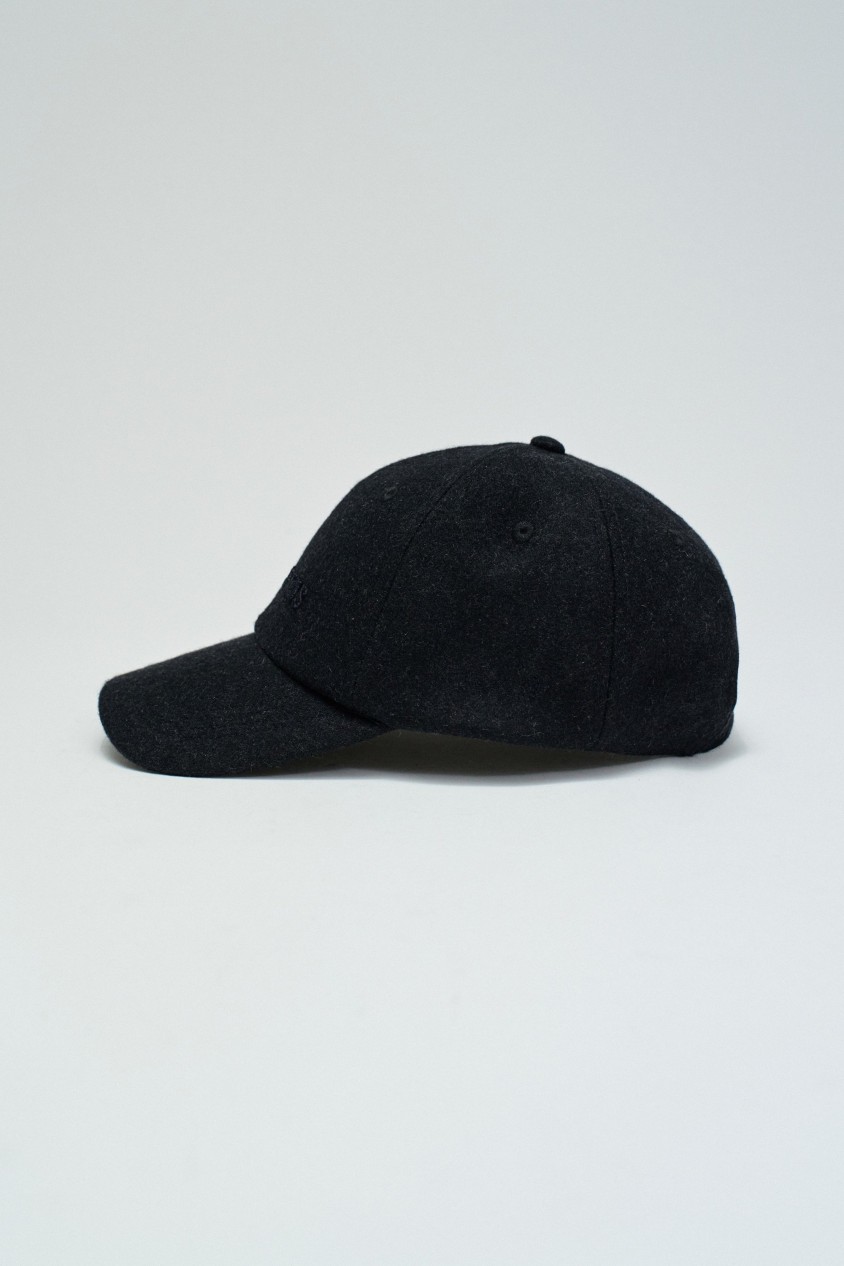 CAP MIT WOLLE