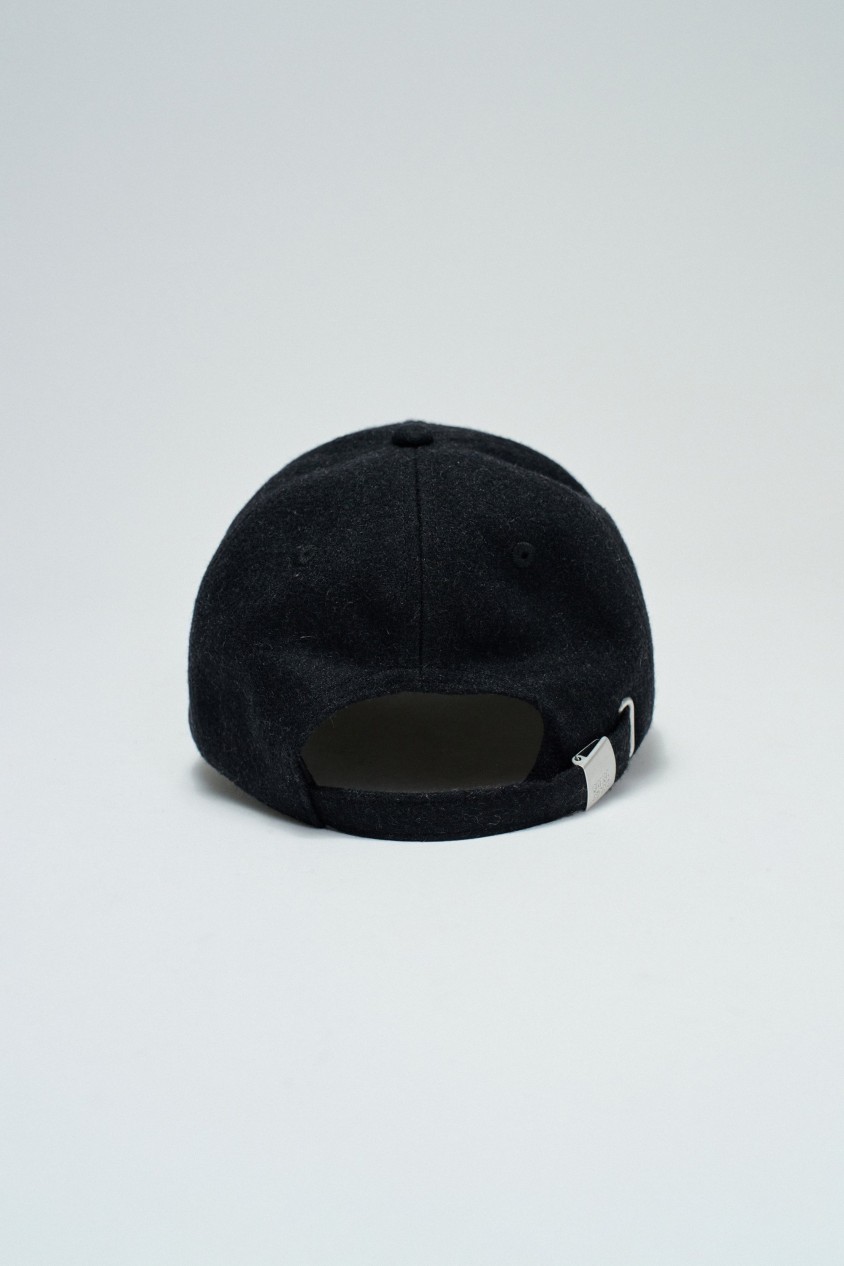 CAP MIT WOLLE