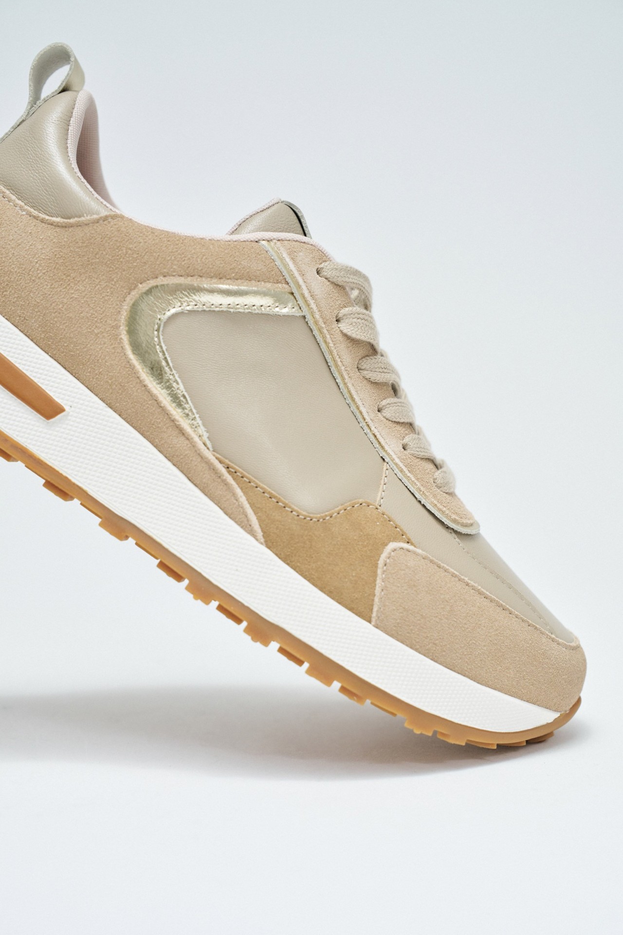 ZAPATILLAS DE ANTE