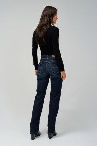 JEANS SECRET PUSH IN STRAIGHT JEANS SECRET PUSH IN STRAIGHT