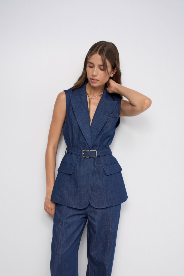 LIGHT-DENIM WAISTCOAT