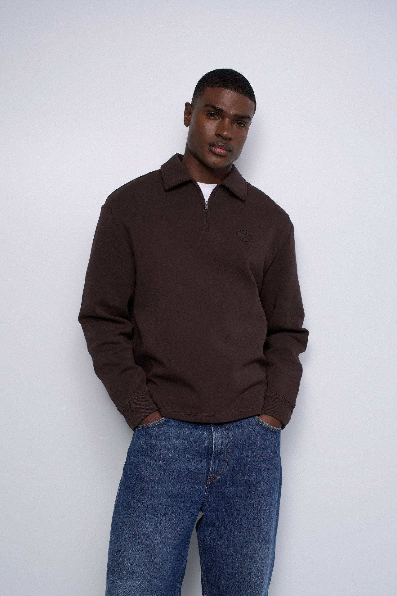 HALF-ZIP KNITTED SWEATSHIRT