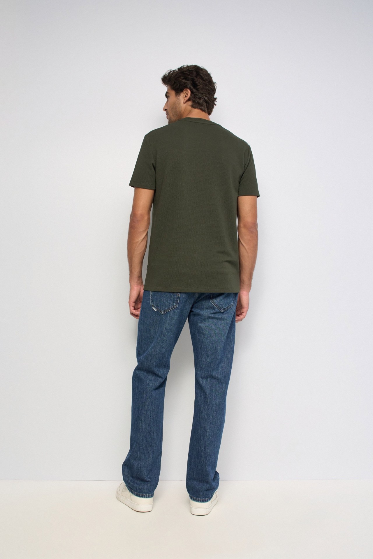 T-SHIRT MET TEXTUUR