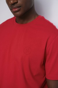 T-SHIRT WITH BRANDING
