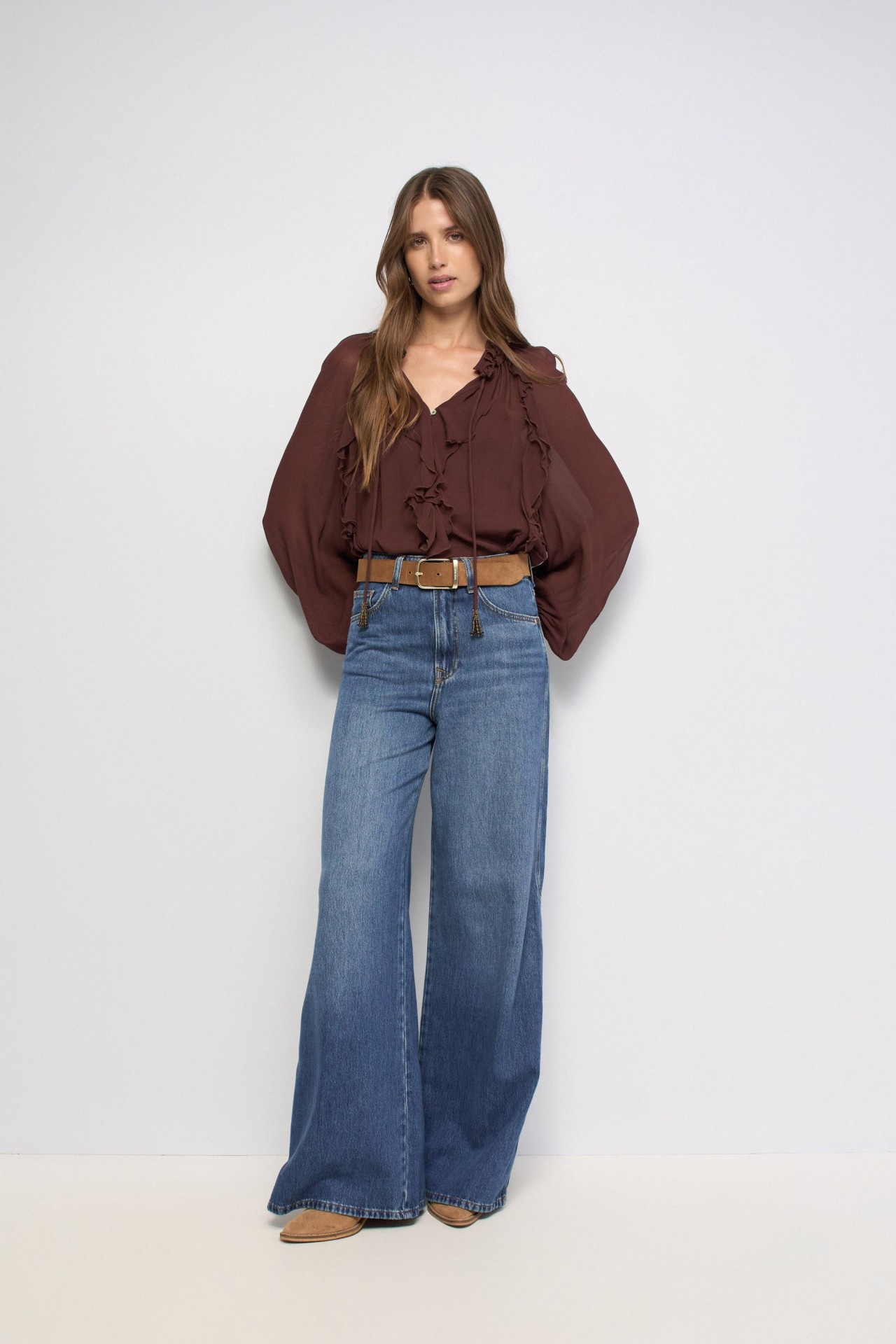 RUFFLE BLOUSE