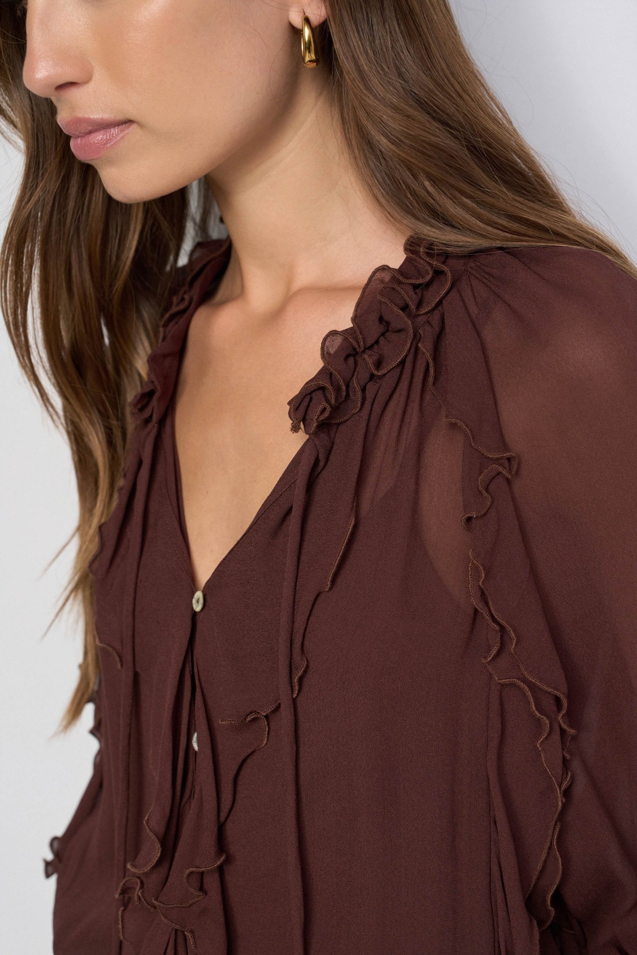 BLOUSE � VOLANTS