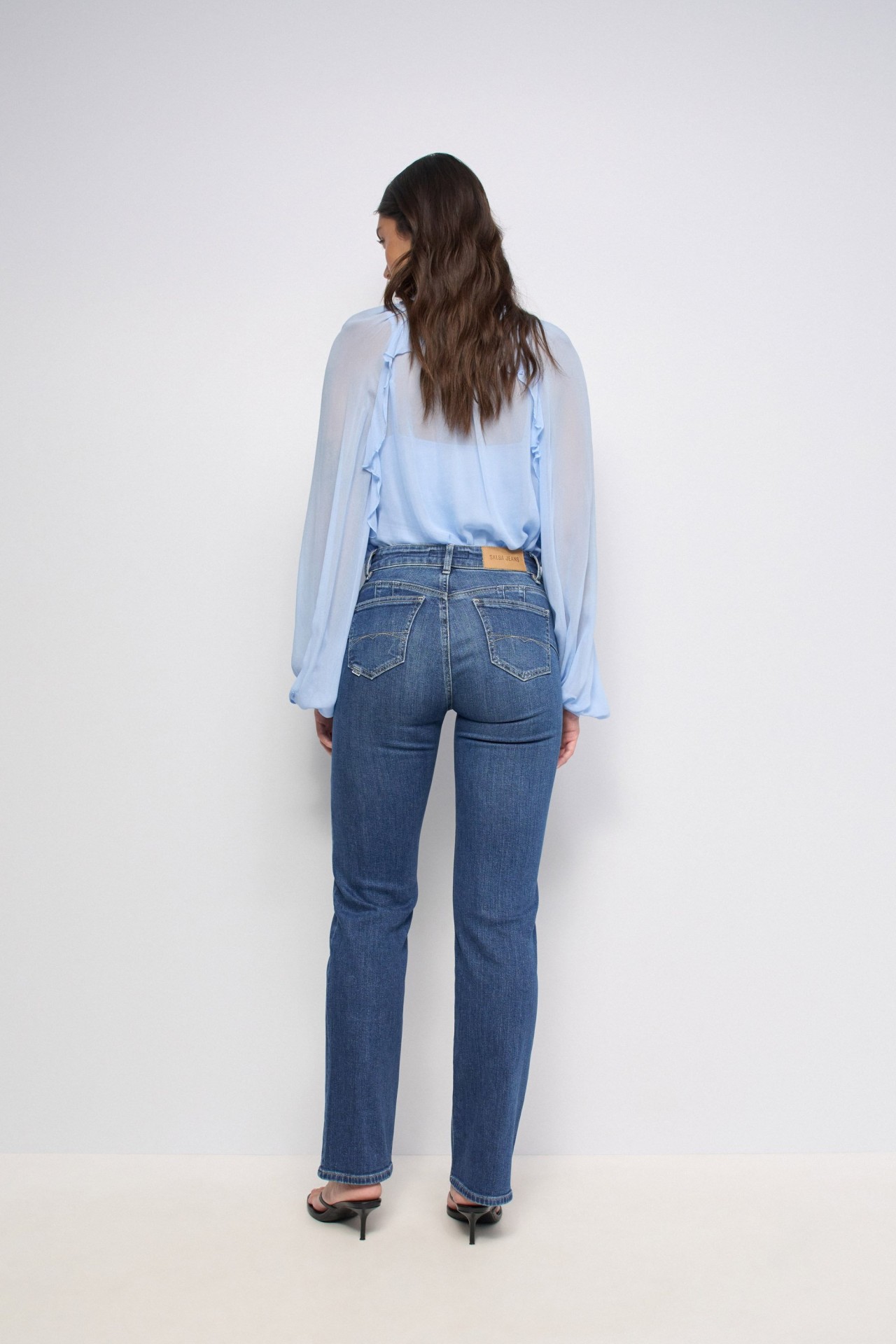 DESTINY PUSH UP STRAIGHT JEANS