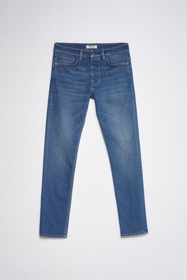 SLIM FIT JEANS