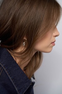 HOOP EARRINGS WITH PENDANT
