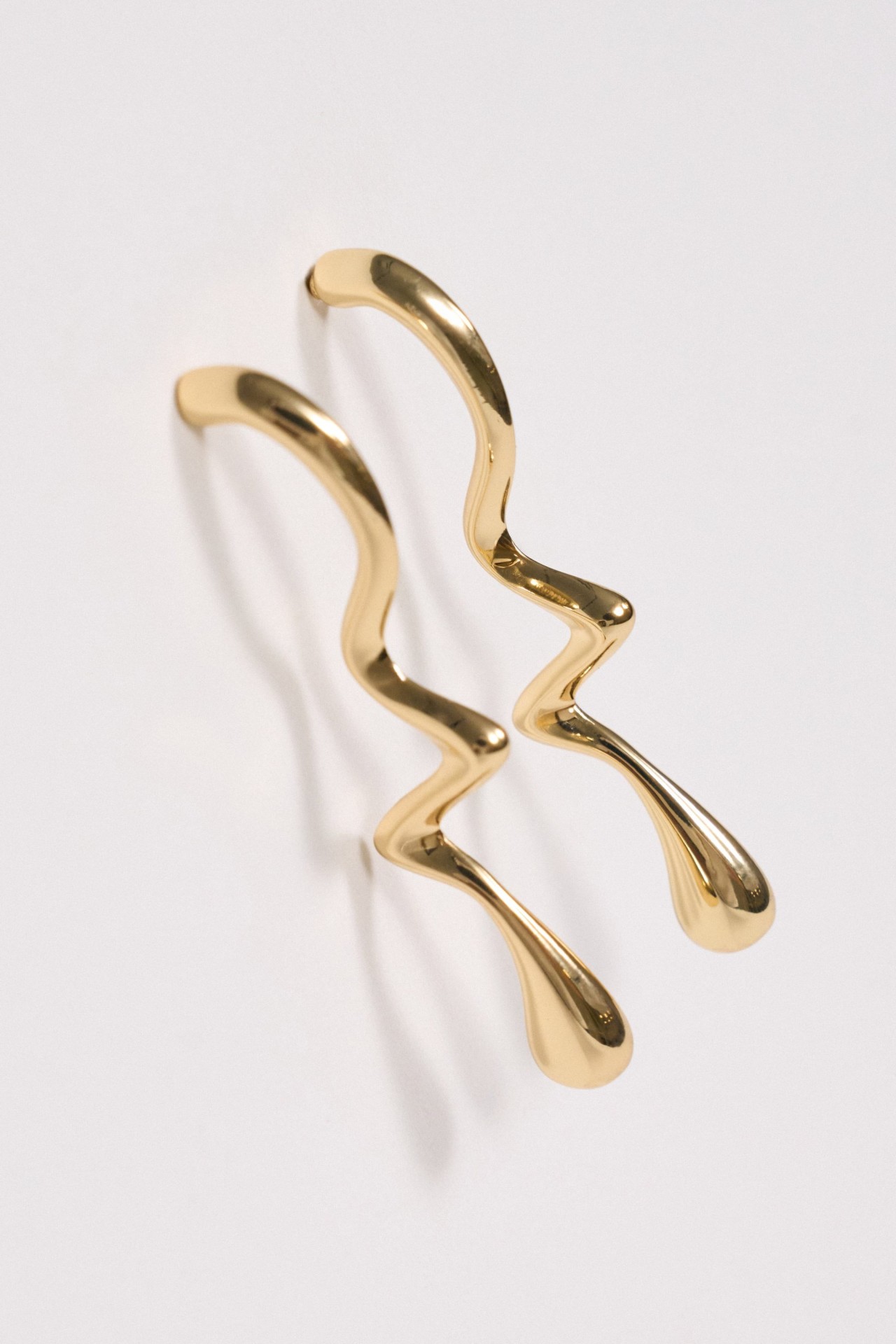 PENDIENTES LARGOS IRREGULARES