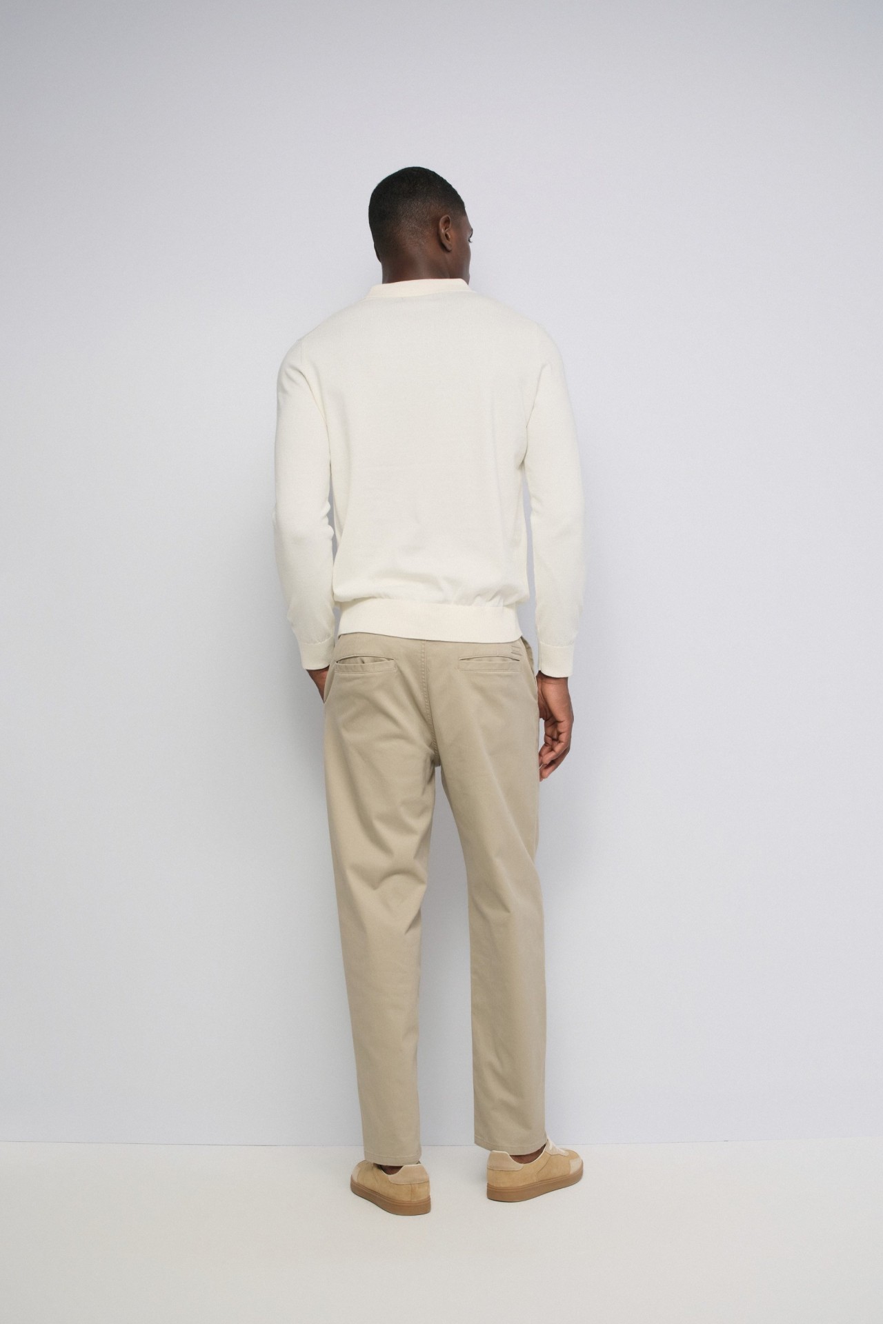 PANTALON CHINO COM JAMBE STRAIGHT