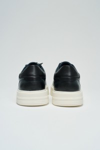 LEATHER TRAINERS