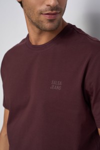 T-SHIRT COM BRANDING