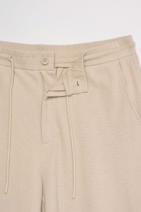 CAL�AS JOGGERS TEXTURADAS