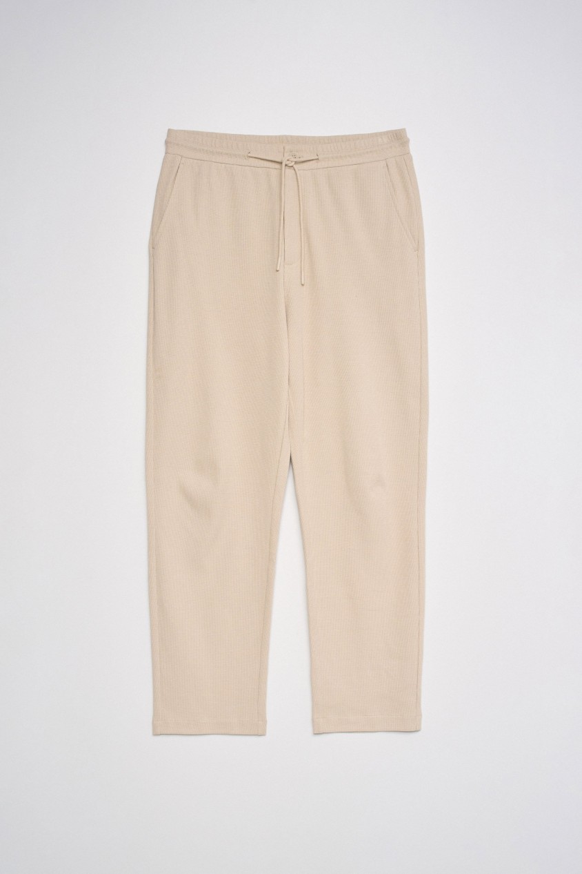 PANTALONES JOGGER TEXTURIZADOS