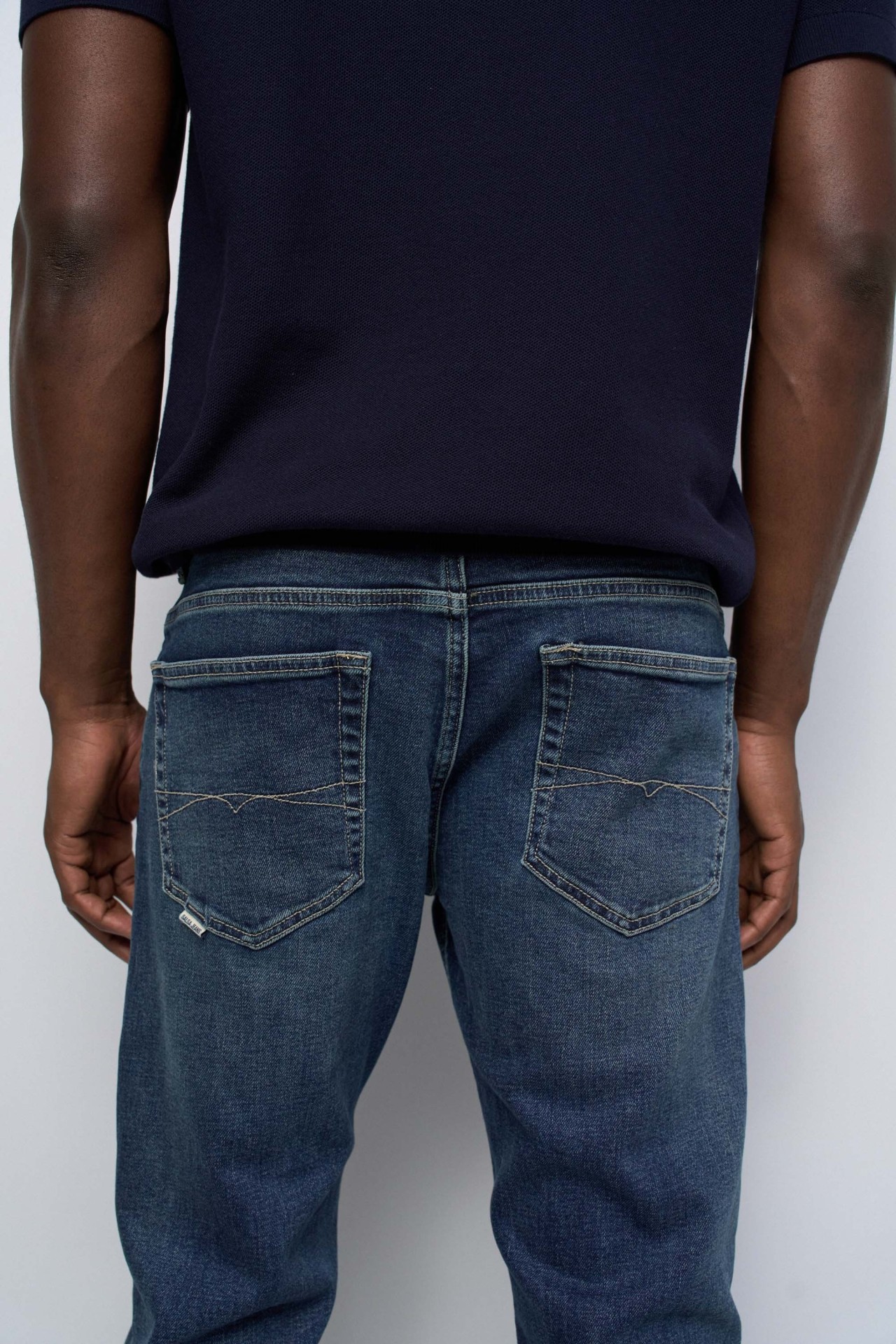 JEANS REGULAR FIT