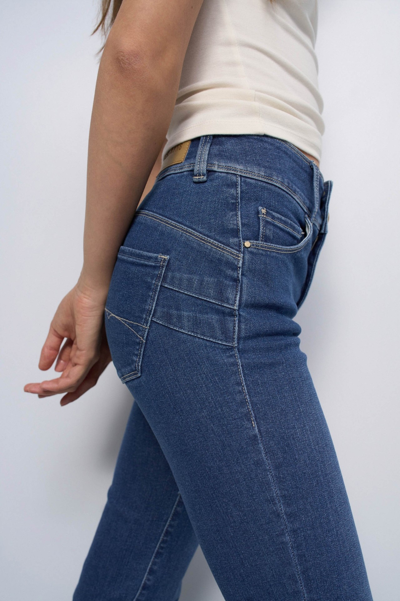 JEANS SECRET PUSH IN SLIM