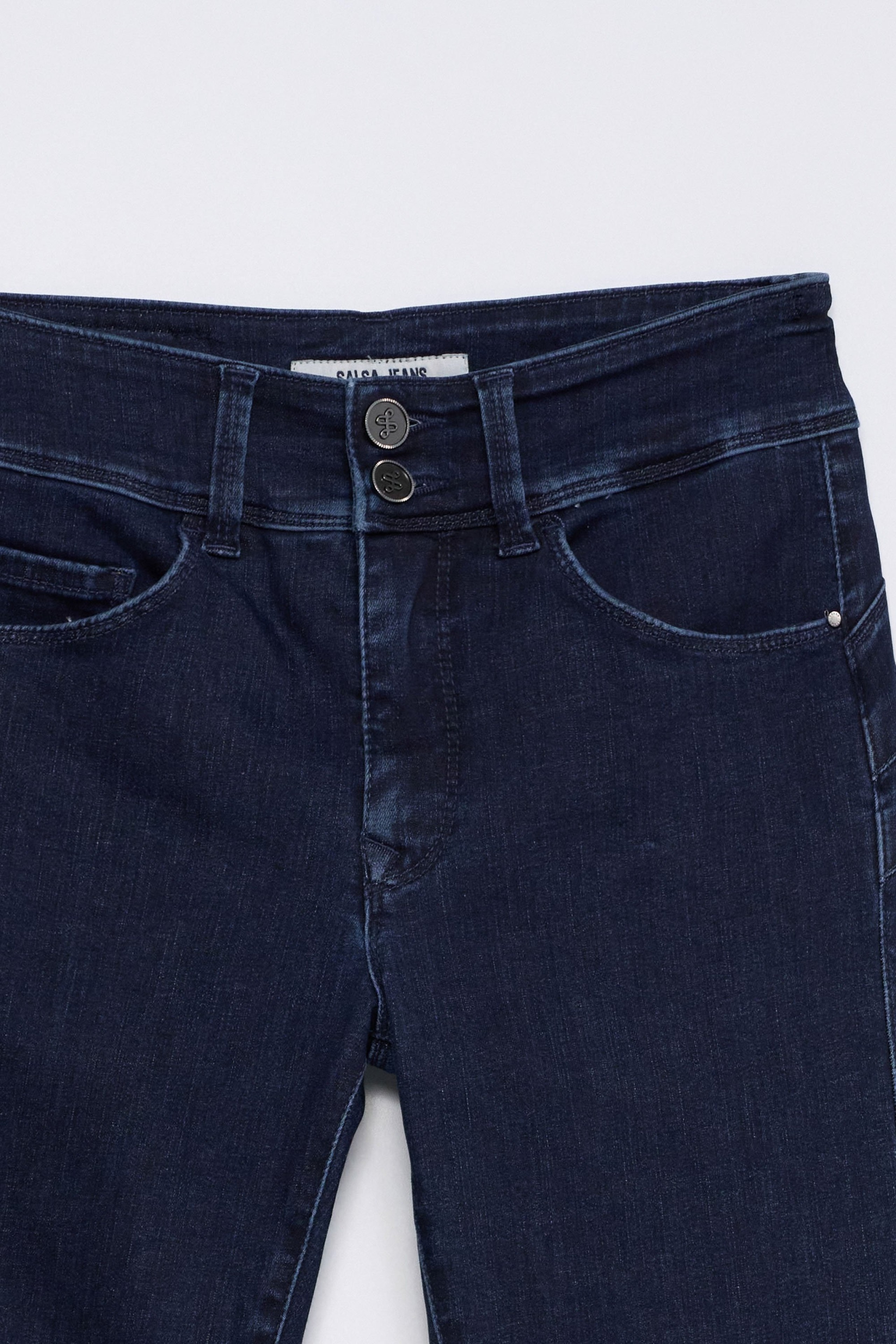 JEAN SECRET PUSH IN CROPPED SKINNY