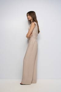 CAL�AS FLU�DAS COM PERNA WIDE LEG