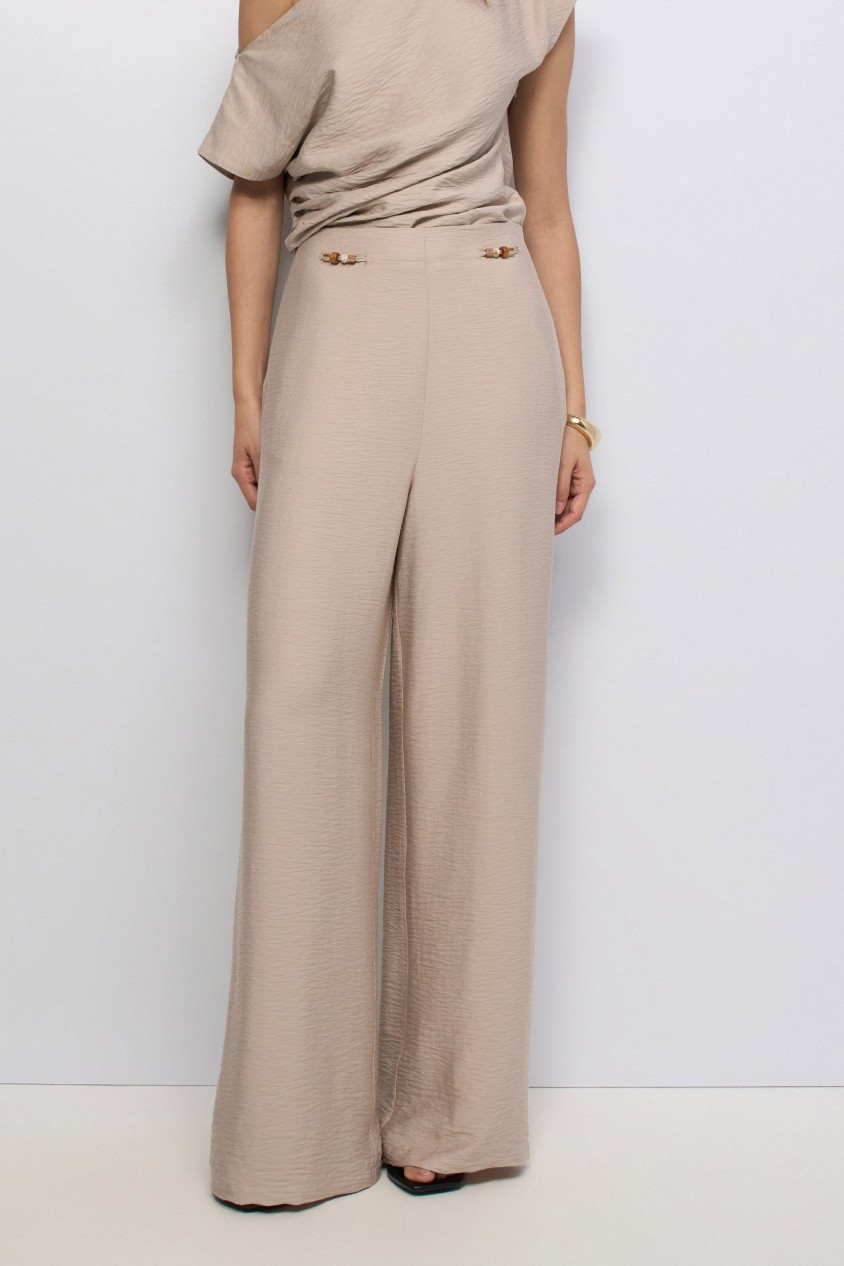CAL�AS FLU�DAS COM PERNA WIDE LEG