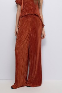 PANTALONES PLISADOS