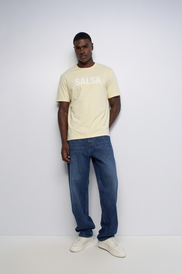 T-SHIRT COM BRANDING