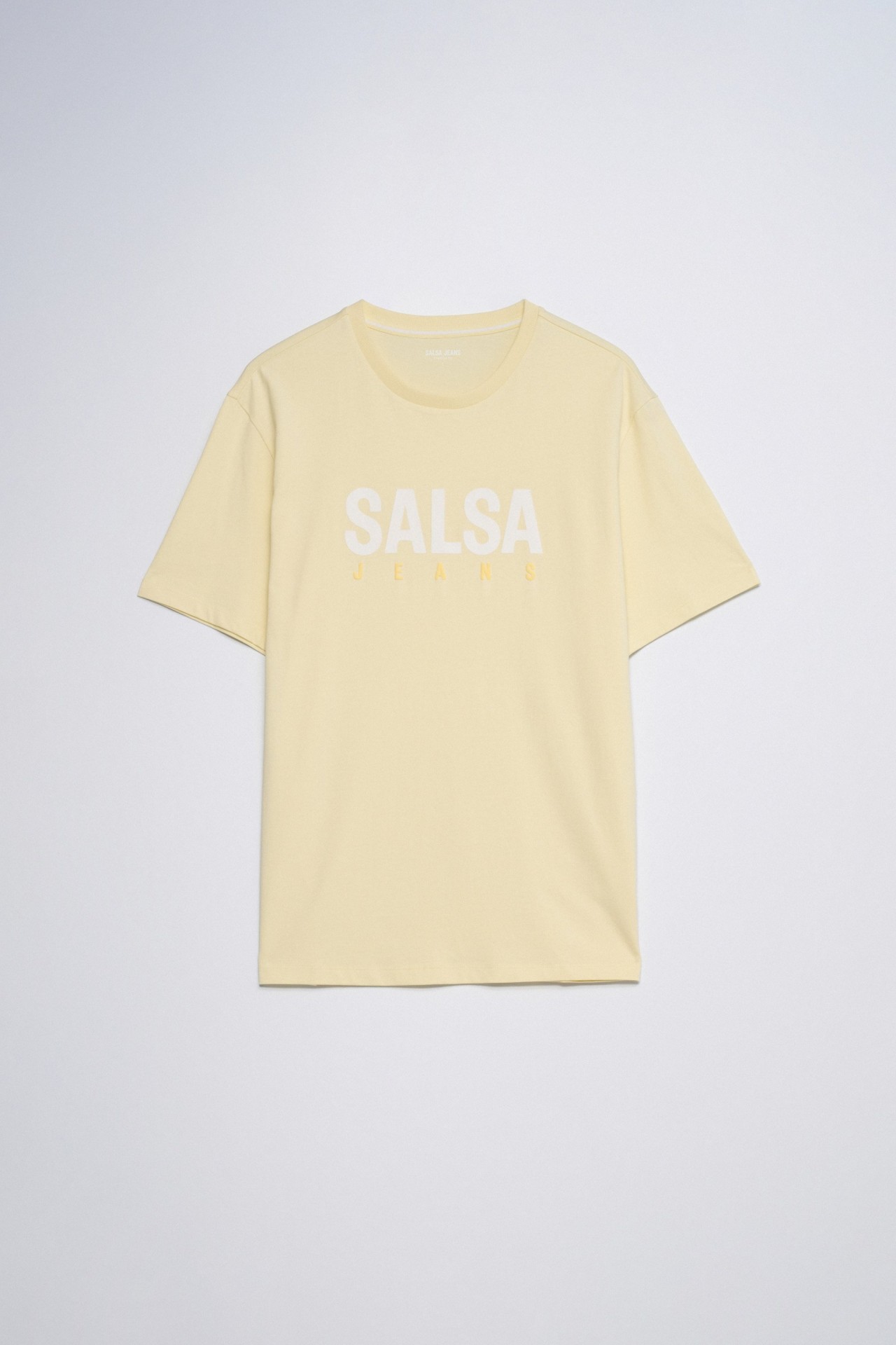 T-SHIRT WITH BRANDING