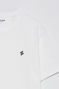 T-SHIRT MET BRANDING