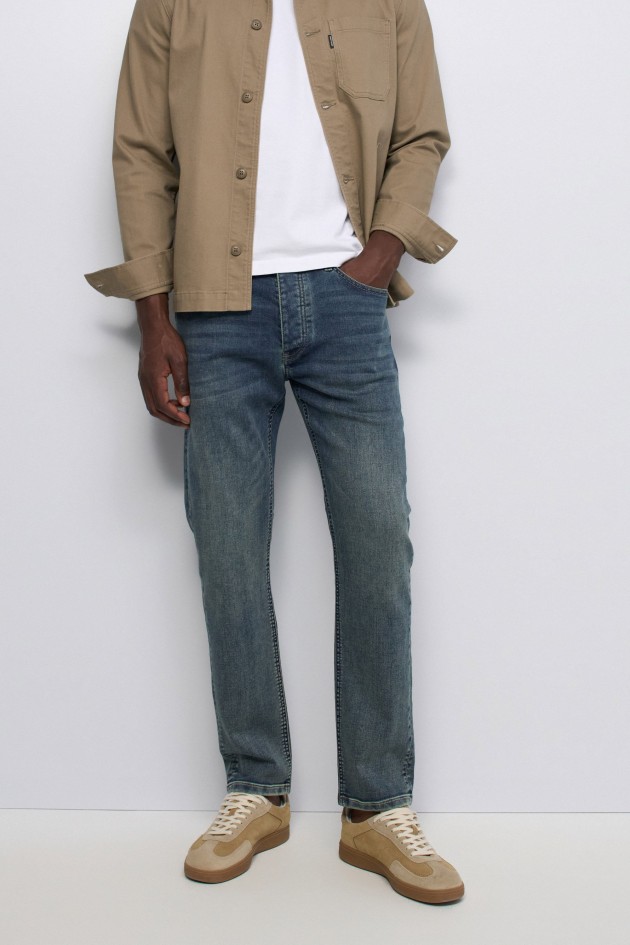 SLIM FIT JEANS