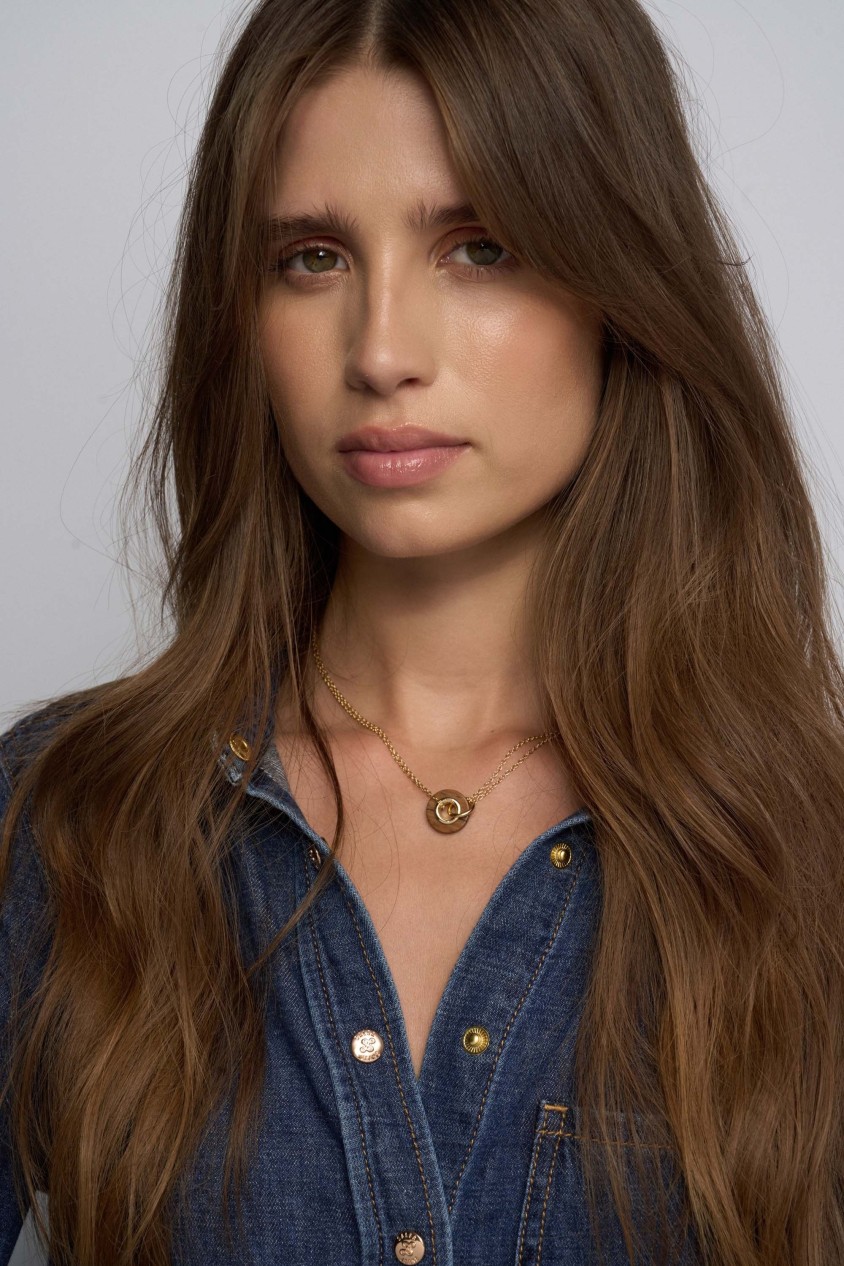 SHORT NECKLACE WITH PENDANT