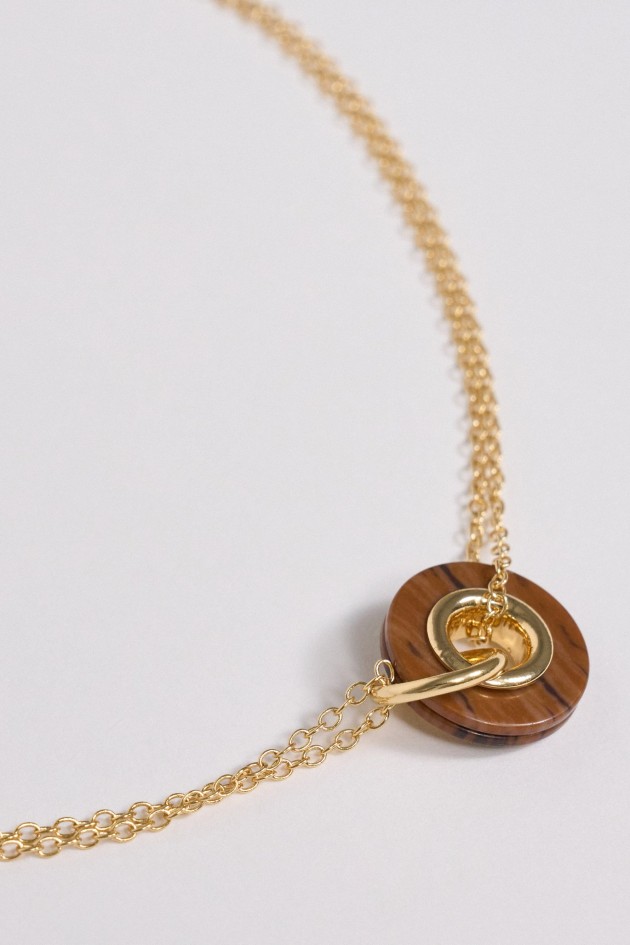 COLAR CURTO COM PENDENTE