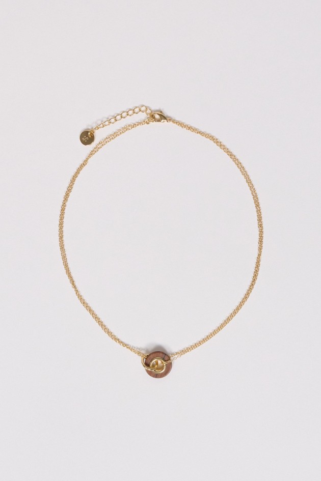 COLAR CURTO COM PENDENTE