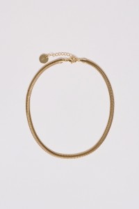 COLLIER COURT � CHA�NE