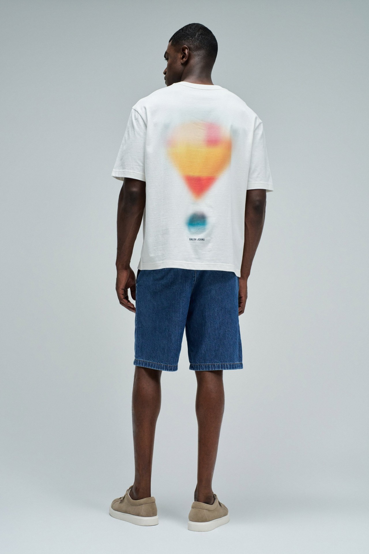 SHORT JOGGER EN DENIM L�GER