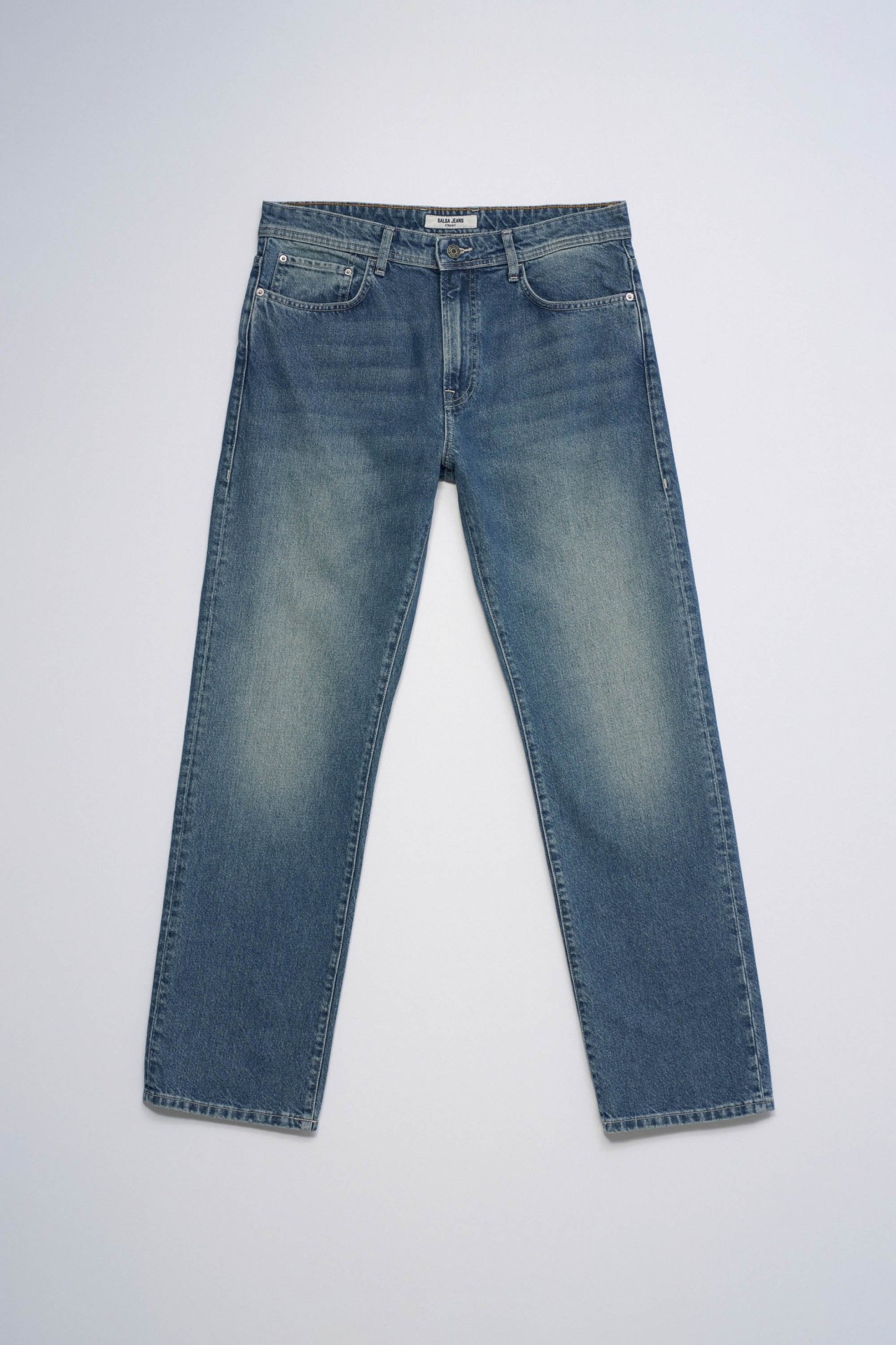 STRAIGHT FIT JEANS