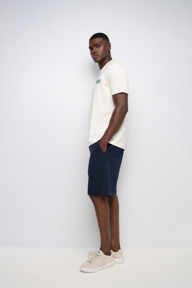 T-SHIRT COM BRANDING