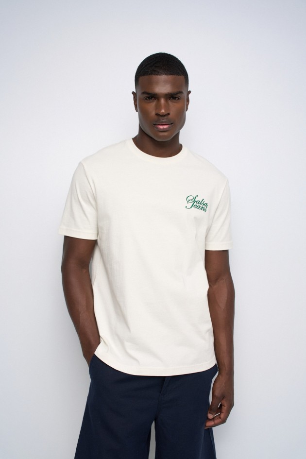 T-SHIRT WITH BRANDING