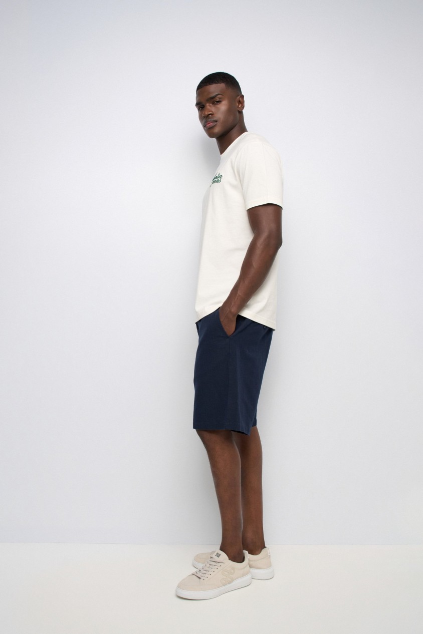 T-SHIRT COM BRANDING
