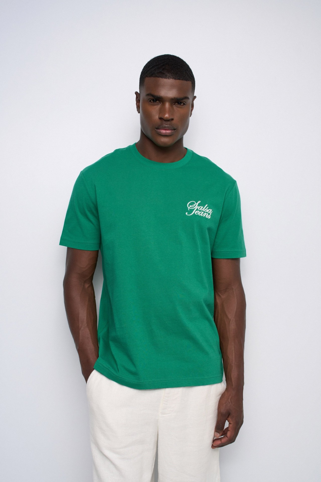 T-SHIRT CON BRANDING