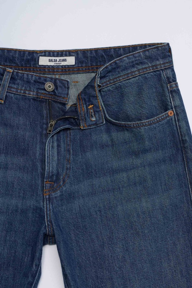 STRAIGHT FIT JEANS