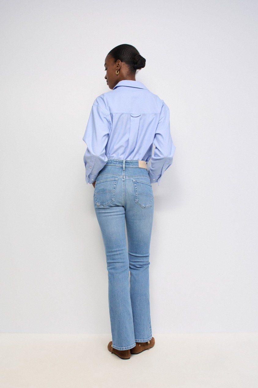 FAITH PUSH IN BOOTCUT JEANS
