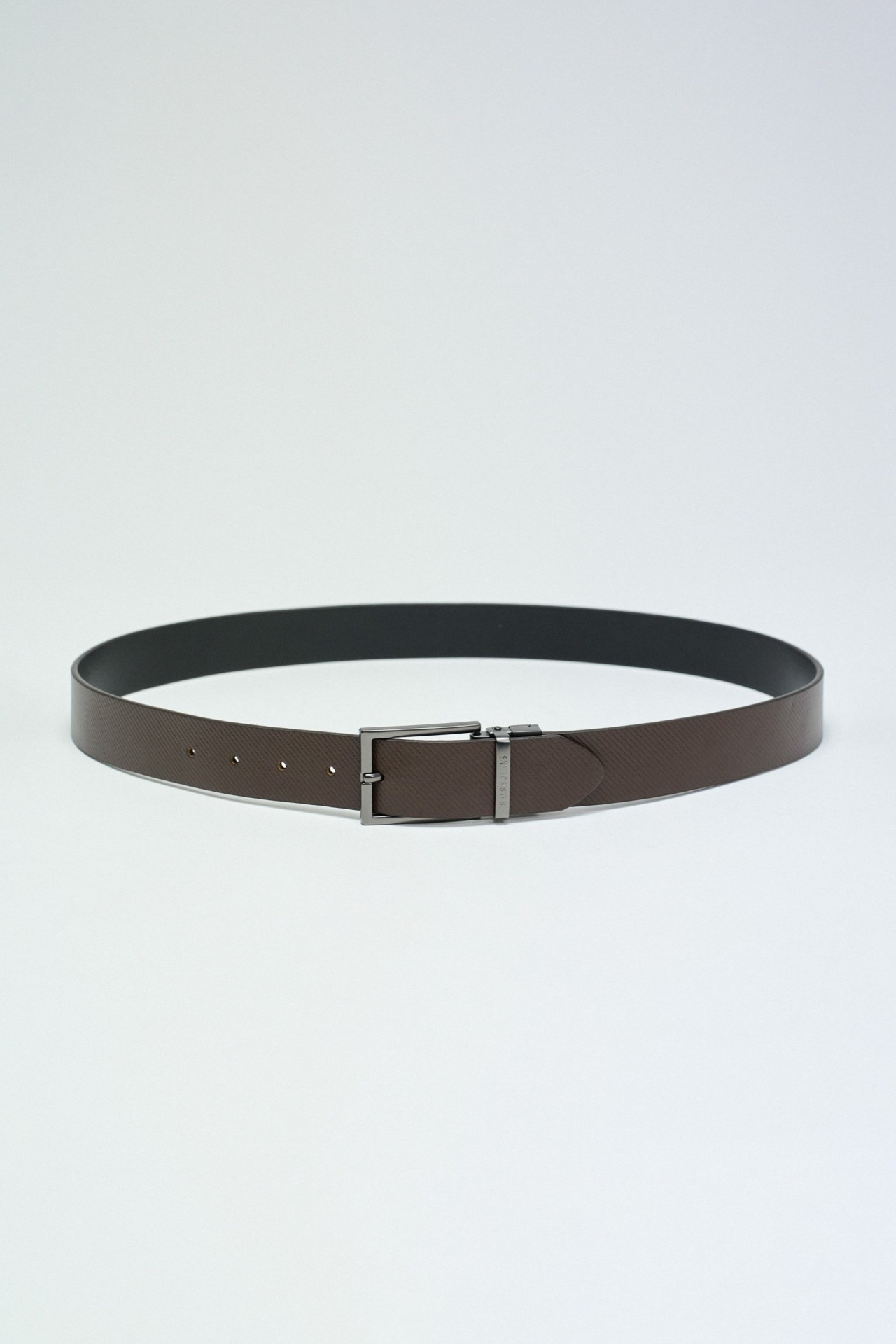 CINTO EM PELE REVERS�VEL