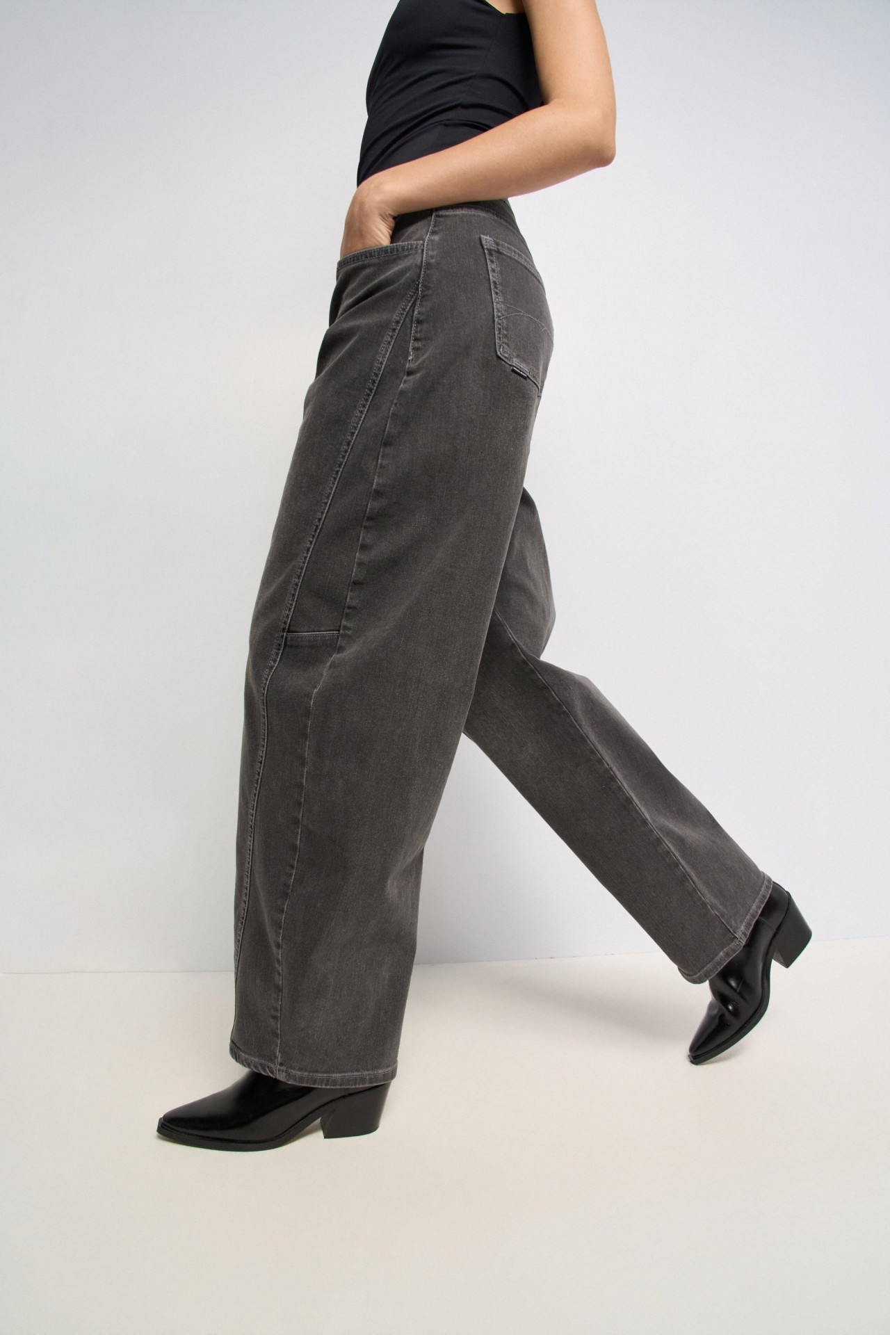 JEANS BARREL