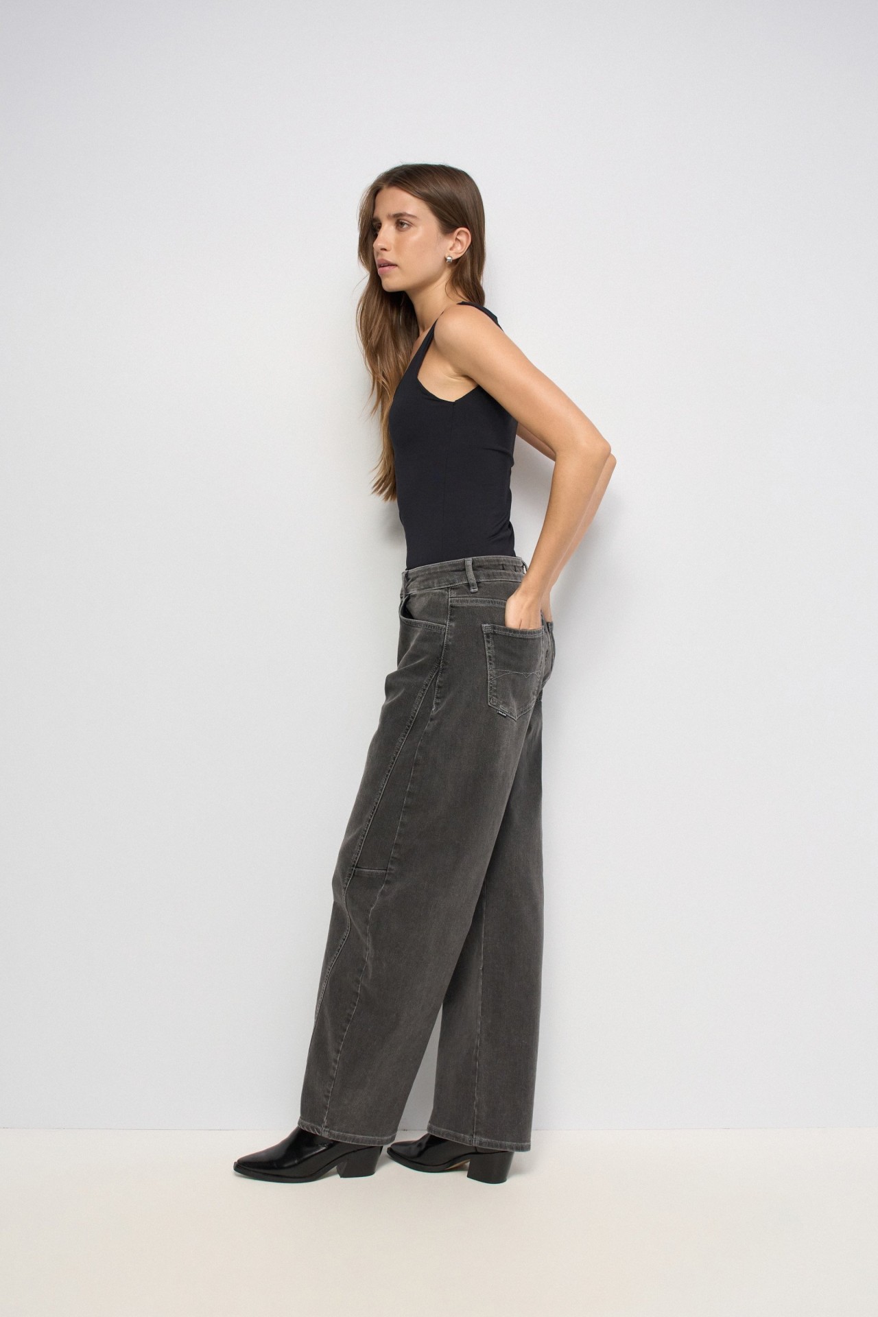 JEANS BARREL