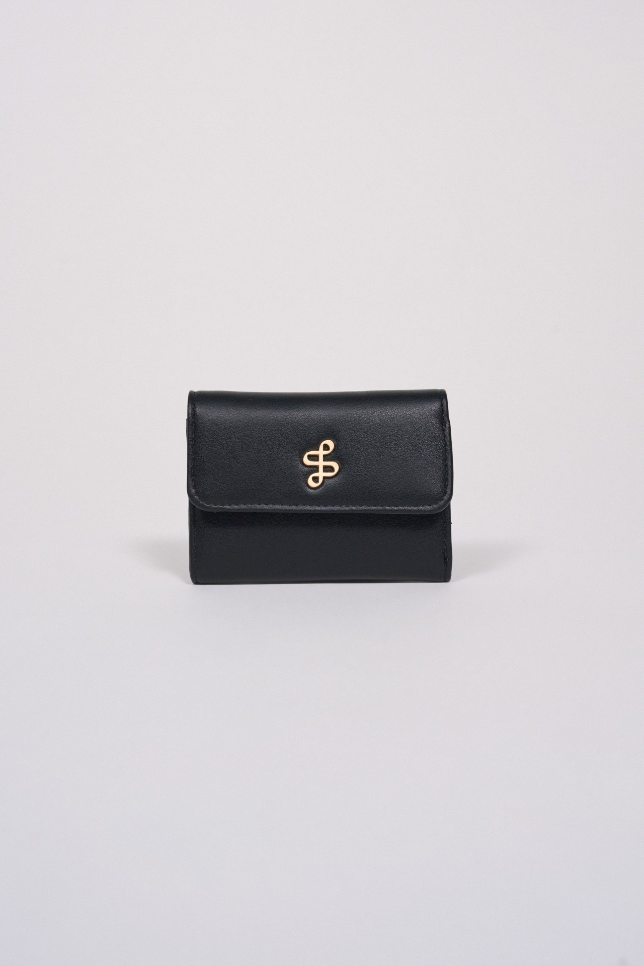 LEATHER-EFFECT WALLET