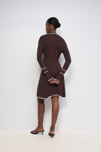 VESTIDO CORTO DE PUNTO ESTILO POLO