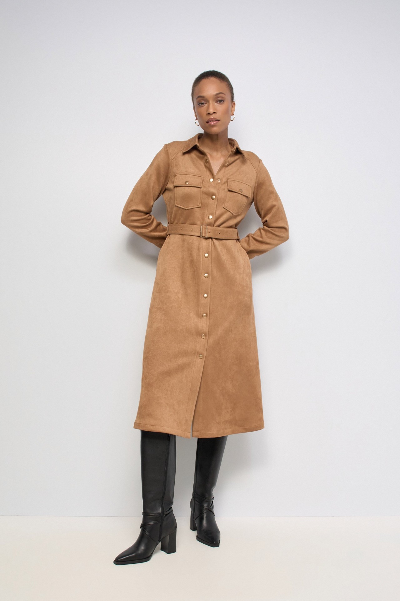 VESTIDO MIDI DE ANTE