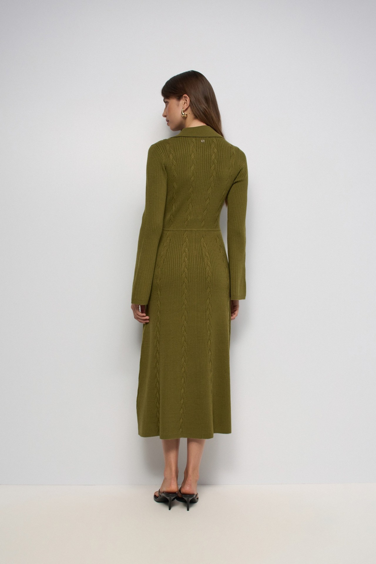 VESTIDO DE PUNTO CON JACQUARD